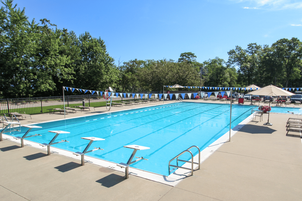 Golf cart access to Muskegon Country Club pool